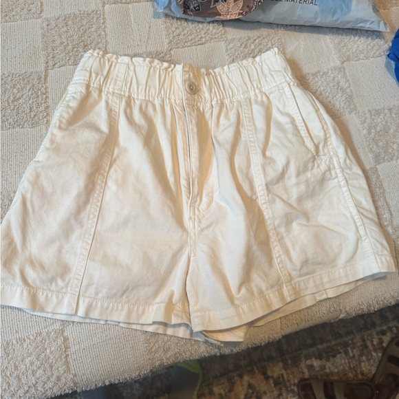 Women's White Casual Shorts - Picture 1 of 4